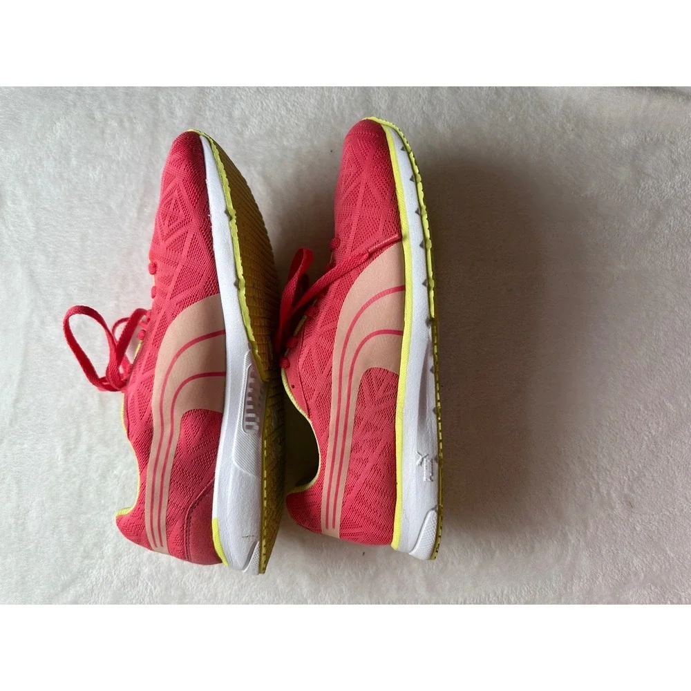 Puma Narita Running Shoes Womens‎ Size 9.5 Pink Neon Lightweight Trainer Sneaker